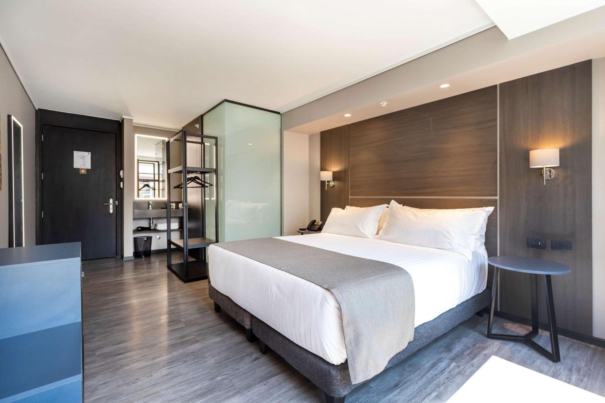 Отель Ola Santiago Providencia, Tapestry Collection By Hilton Экстерьер фото