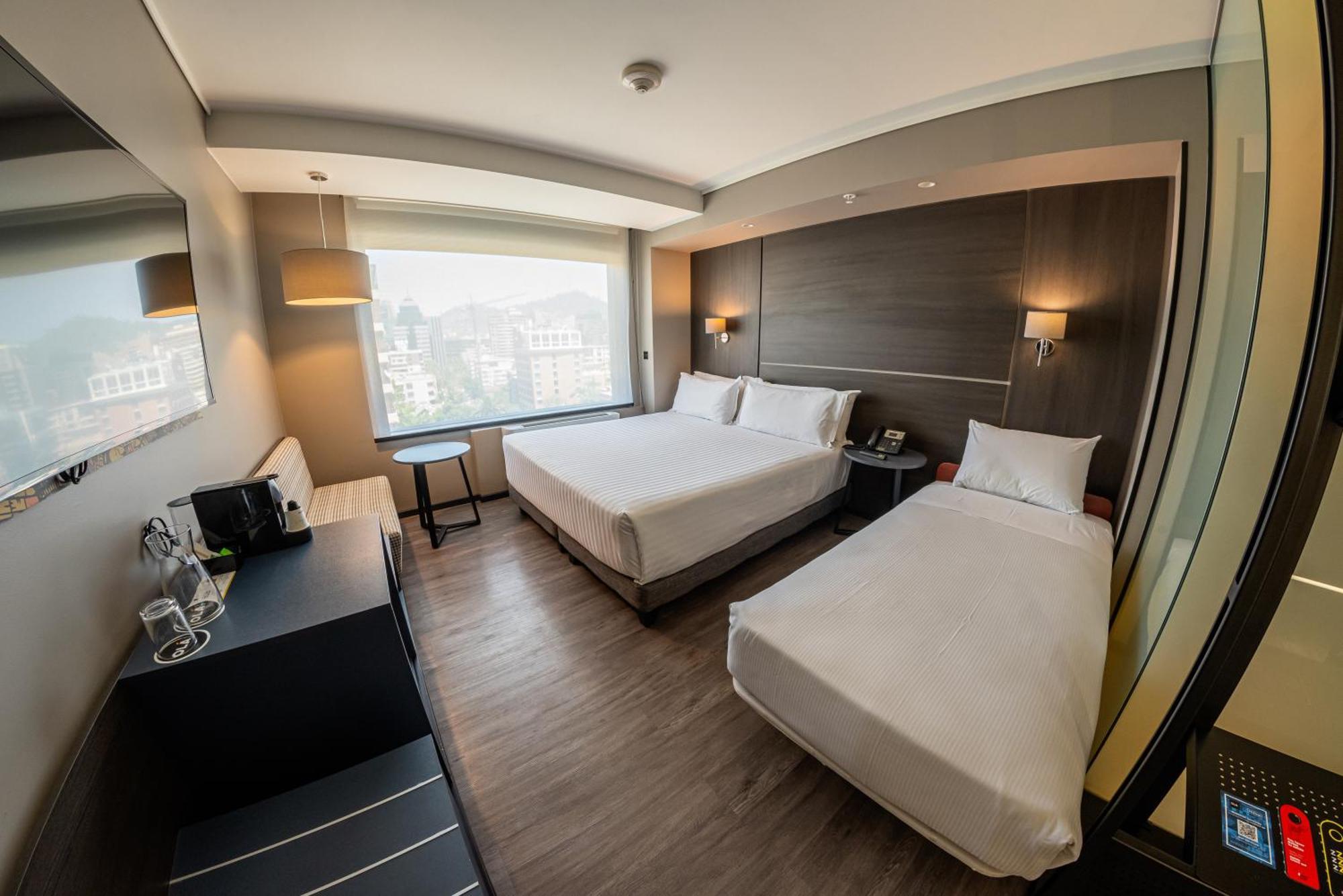 Отель Ola Santiago Providencia, Tapestry Collection By Hilton Номер фото